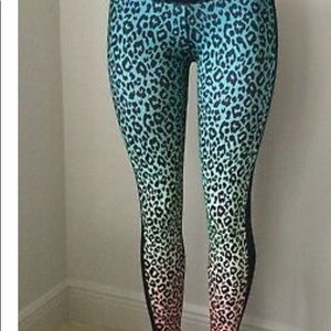 Colombian legging active were size small